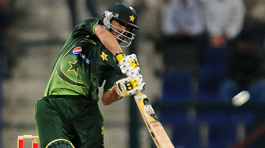 पाकिस्‍तान के खिलाड़ी ने मैच में साथी बल्‍लेबाज से की अभद्रता, दी भद्दी गालियां 1