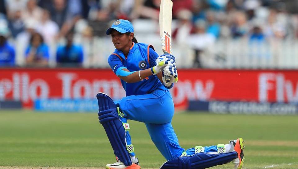 IND W vs SA W, पहला टी-20: भारत ने 11 रनों से जीता मुकाबला, हरमनप्रीत कौर की विस्फोटक बल्लेबाजी 1
