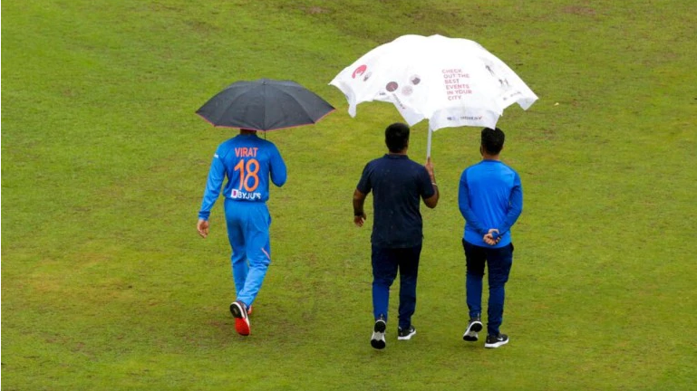 IND vs SA: धर्मशाला में आज शाम को होने वाले मैच पर है बारिश का खतरा, जाने कैसा है हर घंटे का मौसम का हाल 2