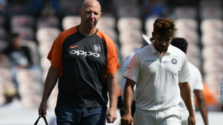 एक साल बाद भारतीय टीम में शामिल हुए शार्दुल ठाकुर ने दी प्रतिक्रिया 1 एक साल बाद भारतीय टीम में शामिल हुए शार्दुल ठाकुर ने दी प्रतिक्रिया 1