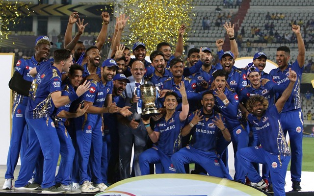 आईपीएल 2020: मुंबई इंडियंस घरेलू मैचों में बेहतरीन प्रदर्शन करने वाले इन दो खिलाड़ियों को ट्रायल्स के लिए बुलाया 1