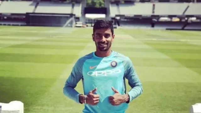 आईपीएल 2020 के नीलामी में इन 3 खिलाड़ियों को केकेआर को हर हाल में करना चाहिए शामिल 2 आईपीएल 2020 के नीलामी में इन 3 खिलाड़ियों को केकेआर को हर हाल में करना चाहिए शामिल 1