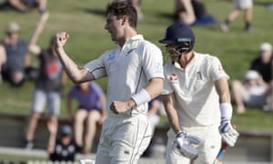 NZvENG, दूसरे टेस्ट: मैच के दूसरे दिन ही दवाब में इंग्लैंड, देखें स्कोरकार्ड 5