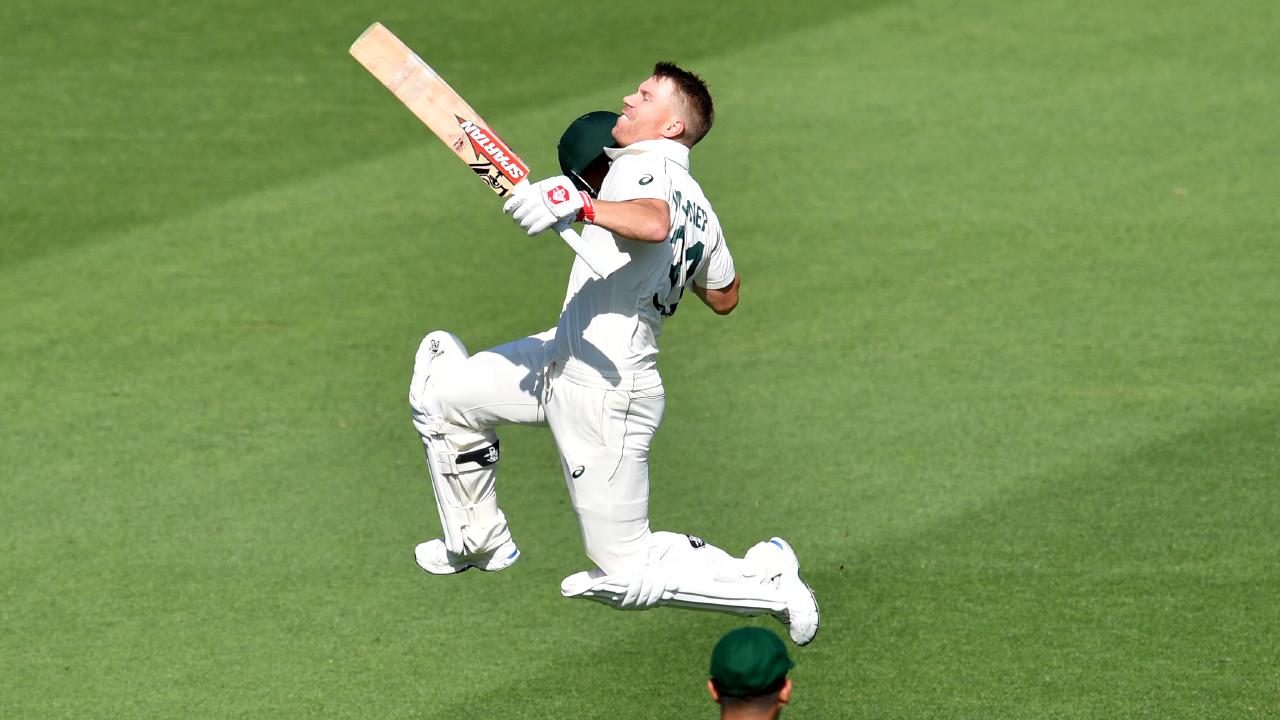 AUSvPAK, पहला टेस्ट: ऑस्ट्रेलिया ने दूसरे दिन ही मैच पर बनाई पकड़, डेविड वॉर्नर का बड़ा शतक 4