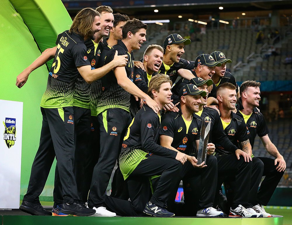 AUSvPAK, तीसरा टी-20: 10 विकेट से मुकाबला जीतकर ऑस्ट्रेलिया ने सीरीज अपने नाम किया 14