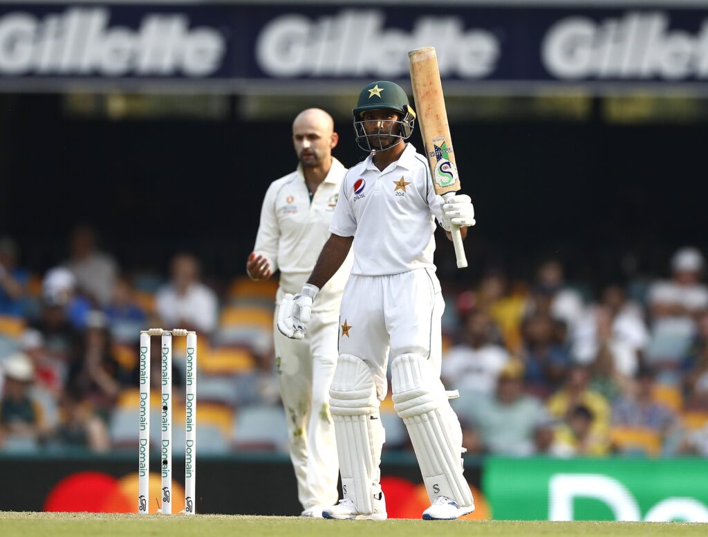AUSvsPAK : मिचेल स्टार्क की शानदार गेंदबाजी के आगे पहले दिन पाकिस्तान की टीम 240 रन के स्कोर पर हुई आउट 4 AUSvsPAK : मिचेल स्टार्क की शानदार गेंदबाजी के आगे पहले दिन पाकिस्तान की टीम 240 रन के स्कोर पर हुई आउट 4