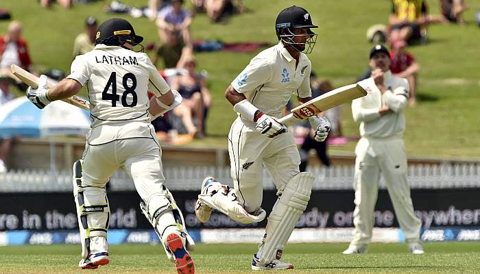 NZ vs ENG : दूसरे टेस्ट मैच में बारिश के बीच टॉम लाथम का शतक, ऐसा रहा पहले दिन का हाल 3 NZ vs ENG : दूसरे टेस्ट मैच में बारिश के बीच टॉम लाथम का शतक, ऐसा रहा पहले दिन का हाल 3