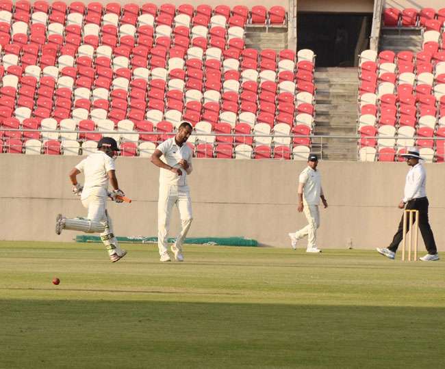 तरुवर कोहली ने रणजी ट्रॉफी में अरुणाचल प्रदेश के खिलाफ जड़ा नाबाद तिहरा शतक, विराट के साथ खेला था विश्व कप 1