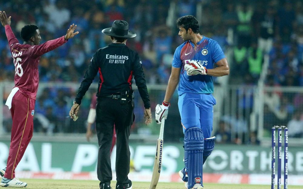 INDvsWI : विराट कोहली की इस गलती की वजह से वेस्टइंडीज ने भारतीय टीम को 8 विकेट से हराया 1