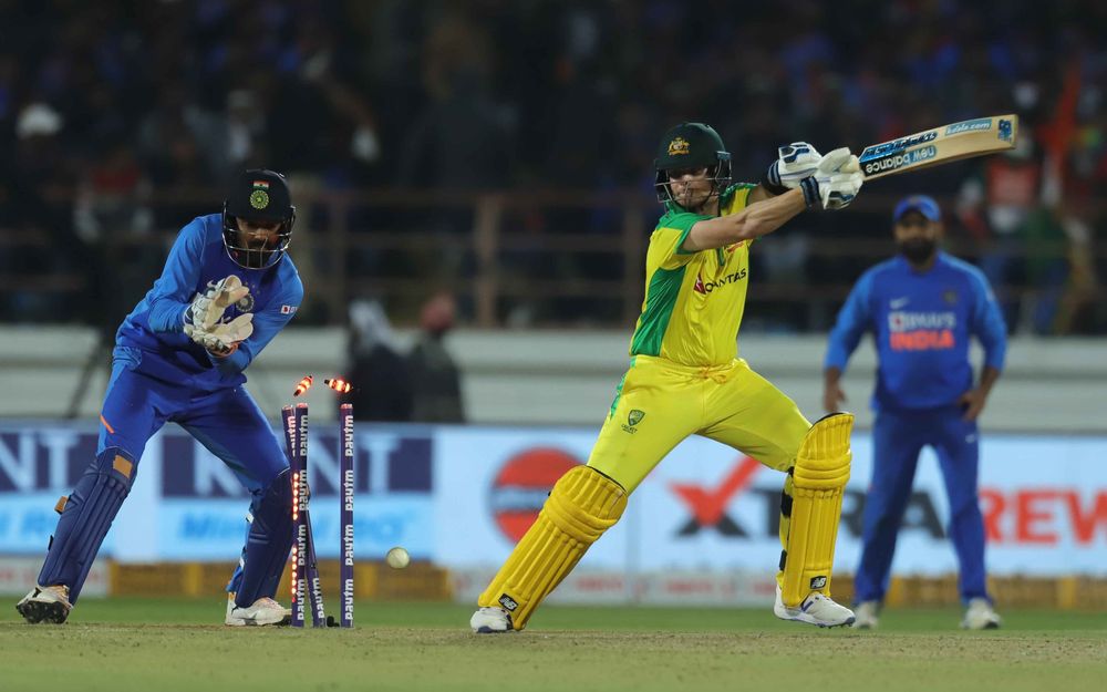 IND vs AUS, दूसरा वनडे: भारत की जीत के बाद ट्विटर पर इन 2 खिलाड़ियों की हुई जमकर तारीफ 2