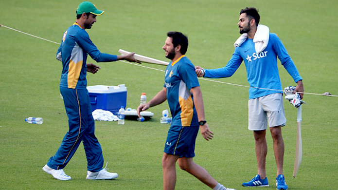 पाकिस्तान के तेज गेंदबाज मोहम्मद आमिर ने मौजूदा समय के इस भारतीय खिलाड़ी को बताया 'महान' 4