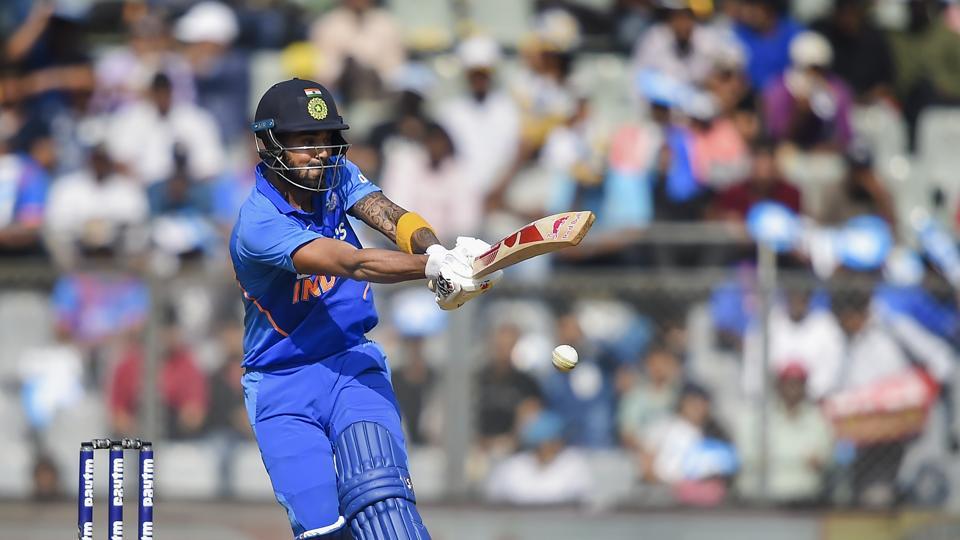 IND vs AUS, दूसरा वनडे: भारत की जीत के बाद ट्विटर पर इन 2 खिलाड़ियों की हुई जमकर तारीफ 3