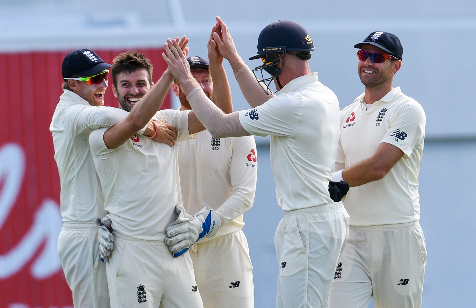 श्रीलंका दौरे से पहले इंग्लैंड को बड़ा झटका, प्रमुख गेंदबाज चोट की वजह से बाहर 1