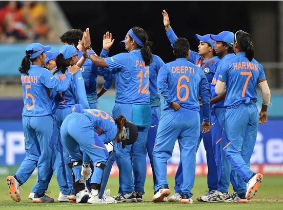 भारतीय महिला टीम ने की जीत से आईसीसी टी20 विश्व कप की शुरुआत, ऑस्ट्रेलिया को 17 रनों से दी मात 1