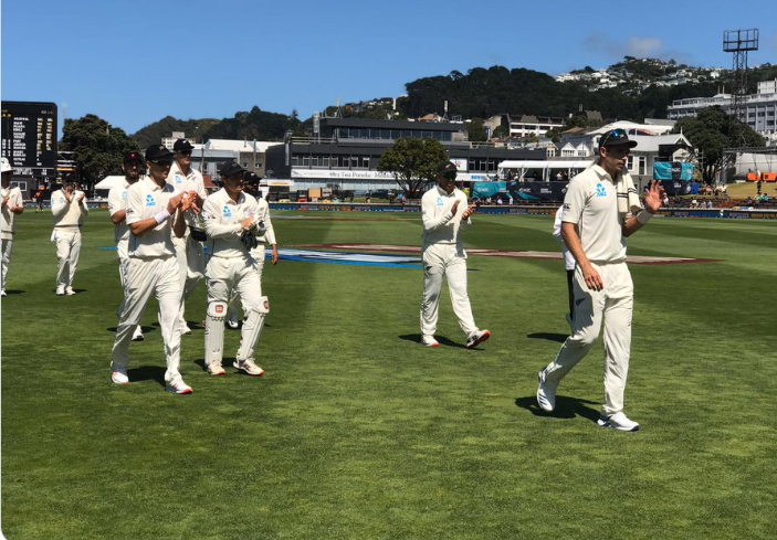 NZ vs IND: वेलिंगटन में टीम इंडिया को करना पड़ा शर्मनाक हार का सामना, न्यूजीलैंड ने 10 विकेट से जीता मैच 2