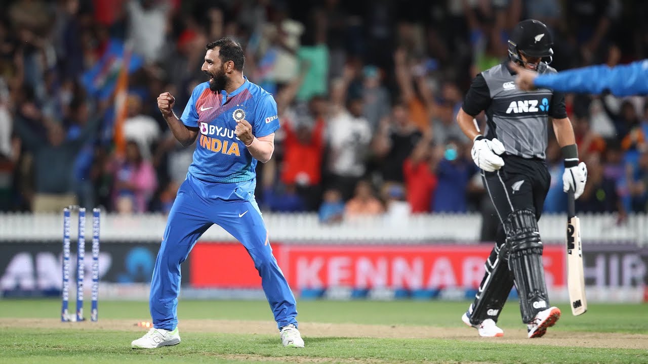 टी20 फ़ॉर्मेट में भारतीय गेंदबाजो के द्वारा डाला गया 5 सबसे यादगार आखिरी ओवर 1