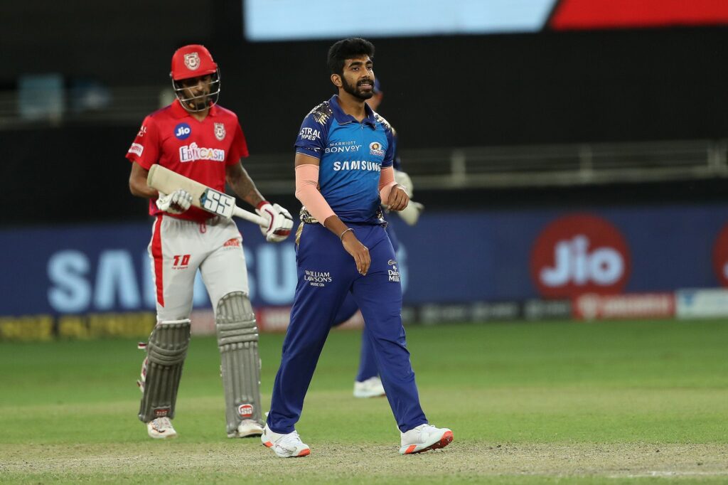 आईपीएल 2020-दूसरे सुपर ओवर में जानिये क्यों गेंदबाजी नहीं कर सके बुमराह और मोहम्मद शमी 2