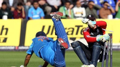 वनडे क्रिकेट में ये 5 भारतीय बल्लेबाज हुए हैं सबसे ज्यादा बार रन आउट 3