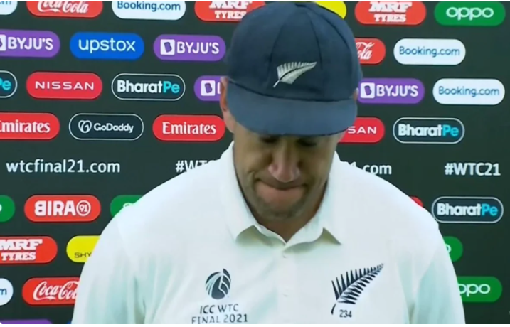 विश्व टेस्ट चैंपियनशिप जीतने के बाद इस तरह से निकल गए थे रॉस टेलर के आंसू 7