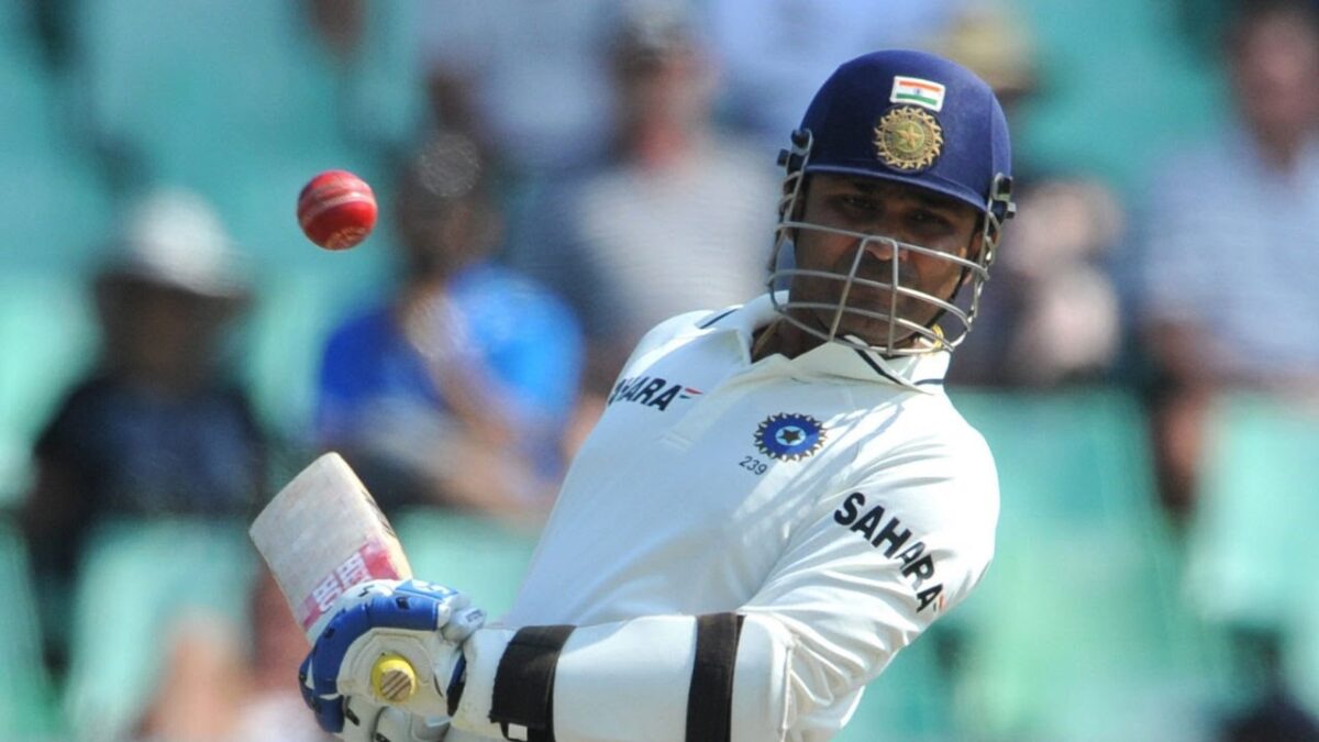 100 से कम गेंदों पर टेस्ट क्रिकेट में सबसे ज्यादा बार शतक लगाने वाले 8 बल्लेबाज, भारत का दबदबा कायम 1