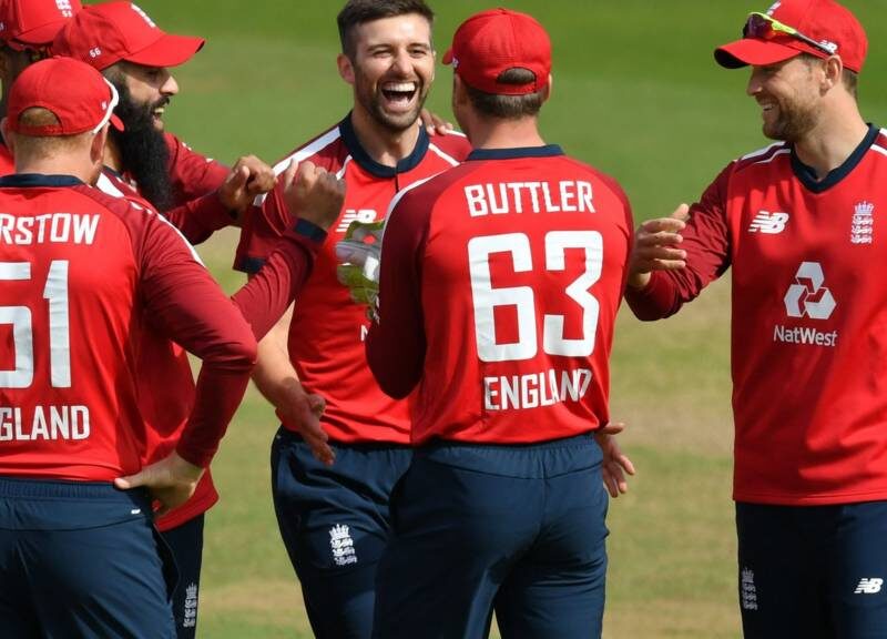 ECB और BCCI के बीच बढ़ी तकरार, इंग्लैंड ने कहा उनका कोई भी खिलाड़ी नहीं लेगा आईपीएल में हिस्सा 6