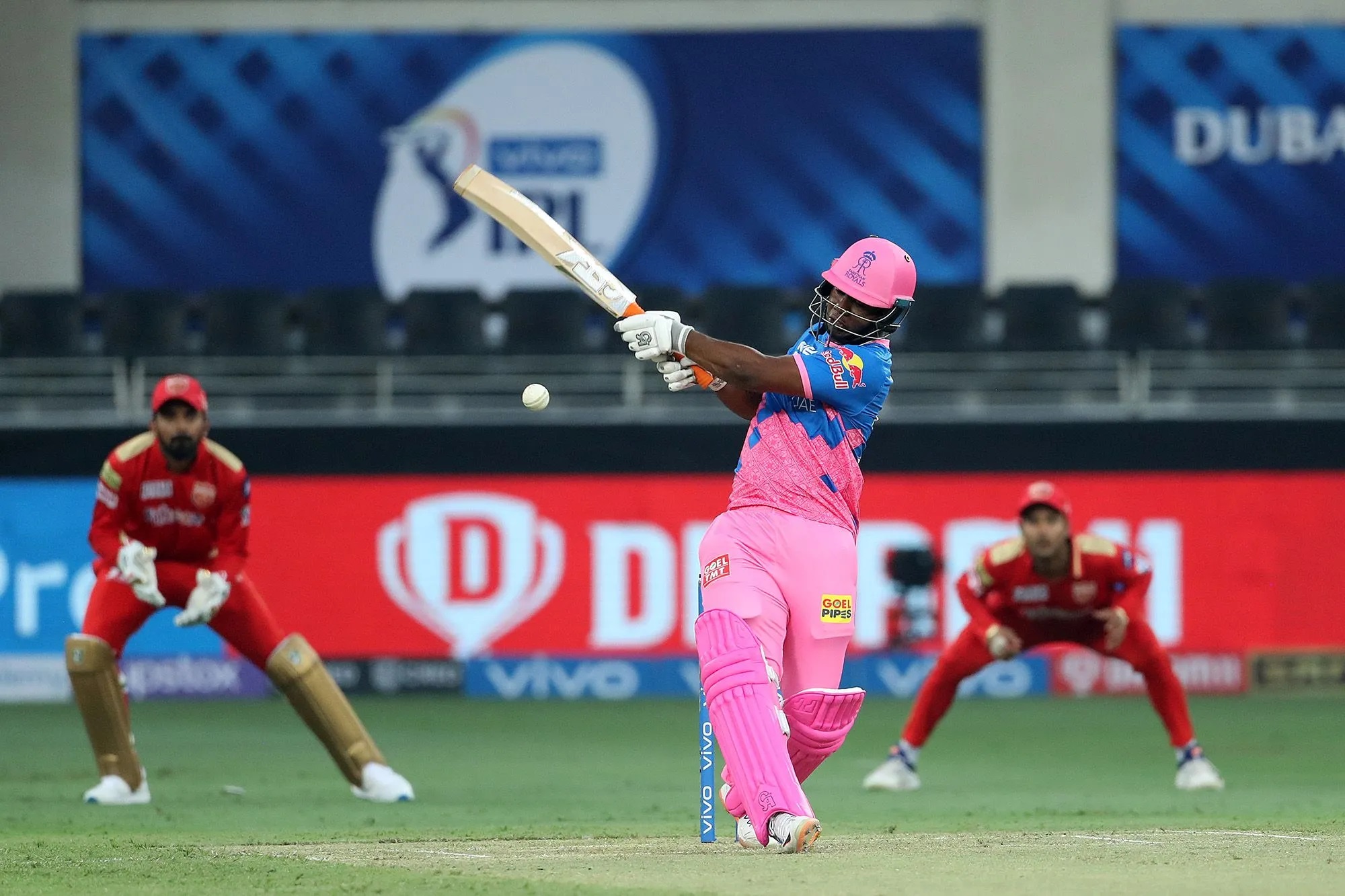 आखिरी ओवर में राजस्थान के इस गेंदबाज ने पंजाब किंग्स के जबड़े से छिन ली जीत, जानिए पूरे मैच का हाल 4