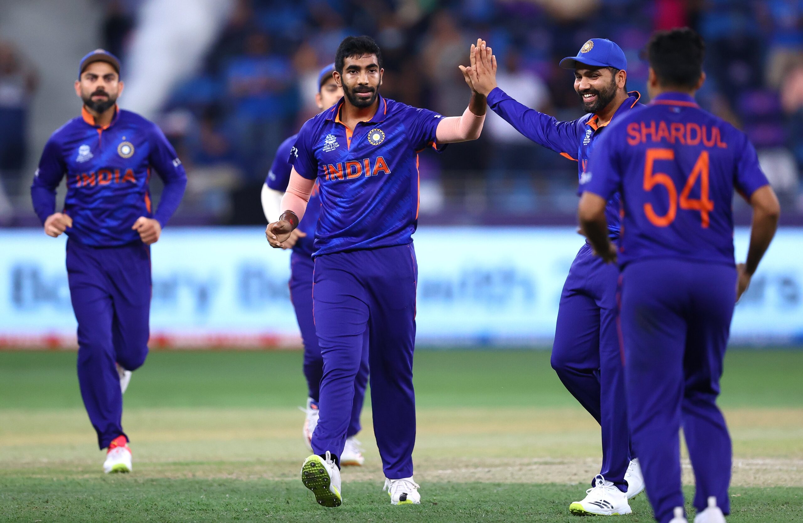 ICC T20 World Cup 2021: न्यूजीलैंड के खिलाफ भारत की शर्मनाक हार, सेमीफाइनल की रेस से लगभग बाहर हुई टीम 2