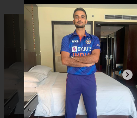 भारतीय टीम में मिले मौके के बाद हर्षल पटेल की पहली प्रतिक्रिया, टीम इंडिया की किट पहनकर साझा की खुशी 9