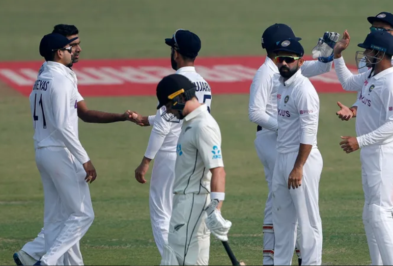 INDvsNZ: LUNCH REPORT- कानपुर टेस्ट में तीसरे दिन भारत ने लंच से ठीक पहले ये बड़ा विकेट निकालकर की वापसी, लंच तक का जाने हाल 9