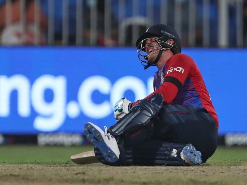 ICC T20WC- सेमीफाइनल से पहले इंग्लैंड को बड़ा झटका, इस खिलाड़ी को लगी ऐसी चोट कि दर्द के कारण छुपा नहीं पाया आंसू 16