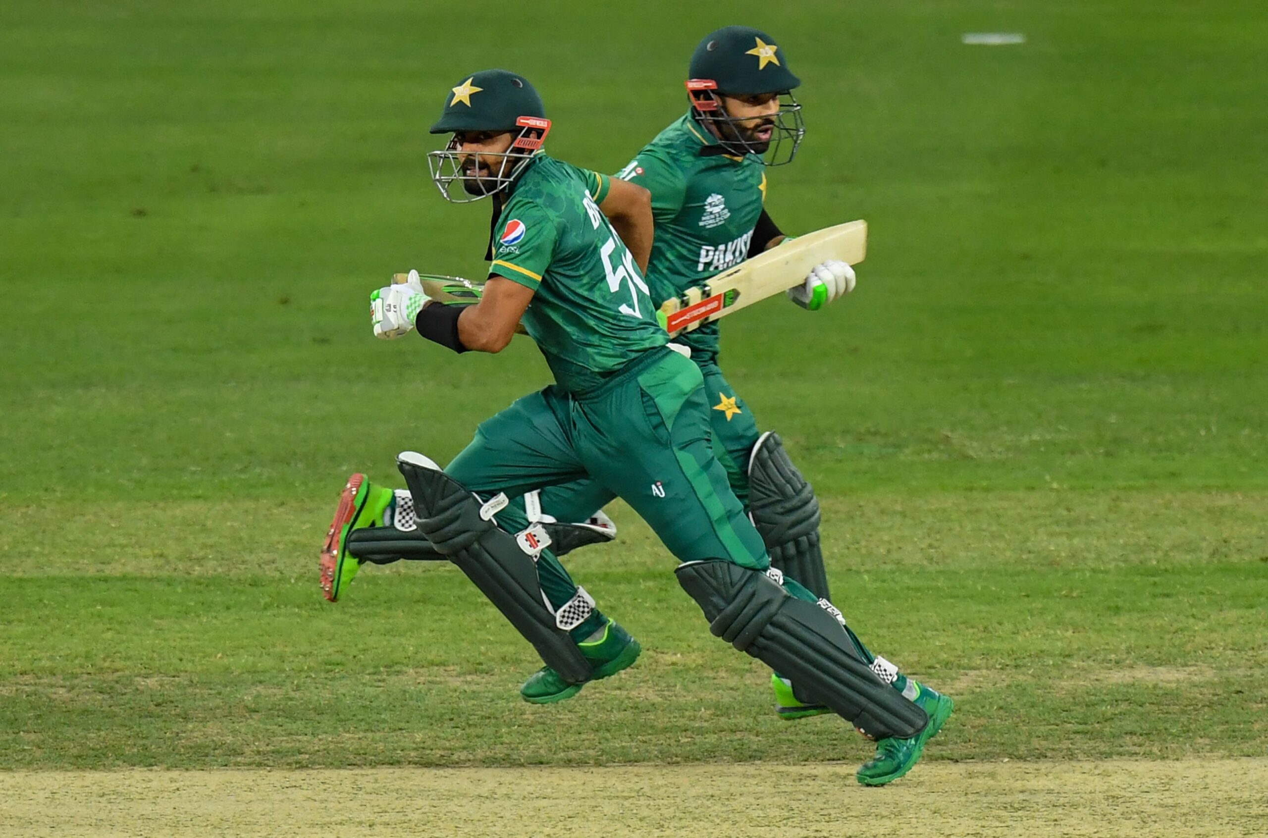 ICC T20 WORLD CUP 2021: फिर से पाकिस्तान में फूटेंगे टीवी स्क्रीन, रोमांचक मैच में ऑस्ट्रेलिया ने हरा फाइनल में बनाई जगह 4