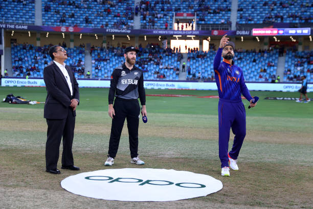 ICC T20WC- भारतीय टीम के गेंदबाजी कोच भरत अरुण के टॉस ना जीतने वाले बहाने पर भड़के हरभजन सिंह, कहा धोनी से सीख लेते 10