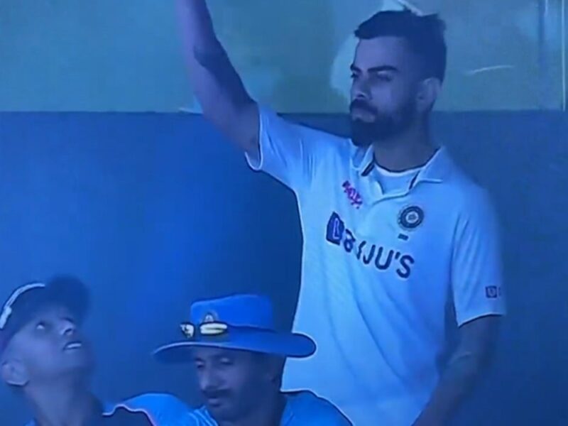 IND vs NZ: विराट कोहली ने बल्लेबाजों के साथ मज़ाक करते हुए किया कुछ ऐसा कन्फ्यूज हुआ कैमरामैन, कोच राहुल द्रविड़ भी नहीं रोक पाए हंसी 4