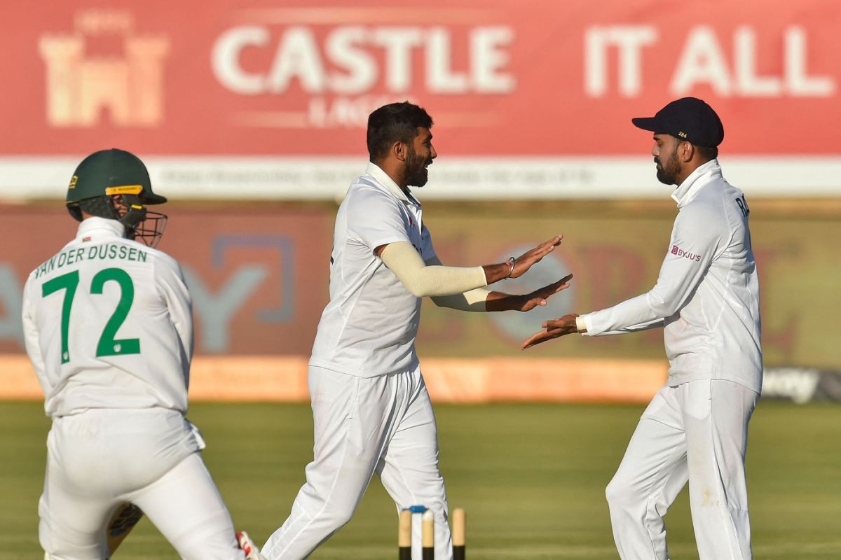 INDvsSA- जसप्रीत बुमराह ने टेस्ट क्रिकेट में बनाया नायाब रिकॉर्ड, भारत से बाहर सबसे तेज 100 विकेट लेने वाले पहले भारतीय 3