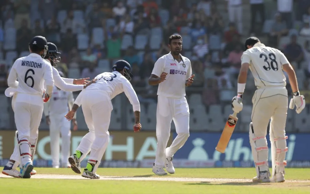 INDvsNZ- मुंबई टेस्ट को भारतीय टीम ने किया 373 रन से अपने नाम, सीरीज को 1-0 से किया कब्जे में, देखें कौन रहा हीरो 7