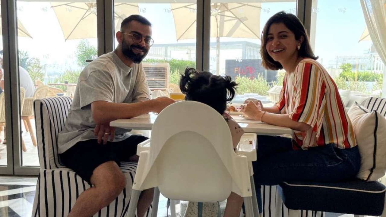 INDvsSA- बेटी वामिका का चेहरा पहली बार सामने आने के बाद विराट कोहली ने फैंस से की ये खास अपील 49