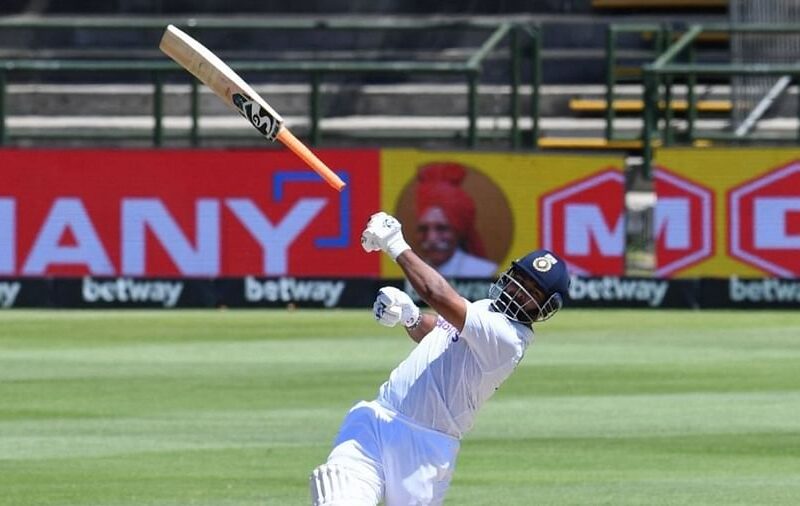 Ind vs sa Rishabh Pant hand flew away in the process of hitting a six then went and kissed the bat