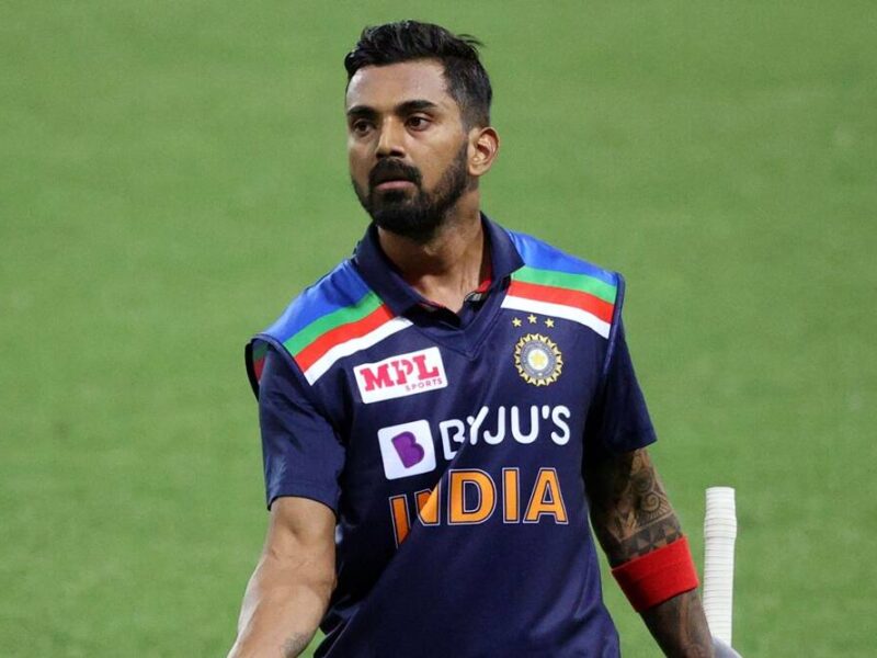 Kl rahul did not give chance to his favourite player arshdeep singh in sa vs ind odi team