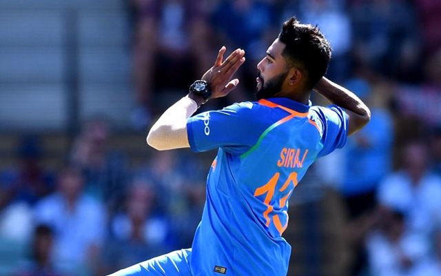 IND vs SA: आखिरी वनडे में भी नहीं मिली मोहम्मद सिराज को जगह, सोशल मीडिया पर फूटा फैन्स का गुस्सा 24