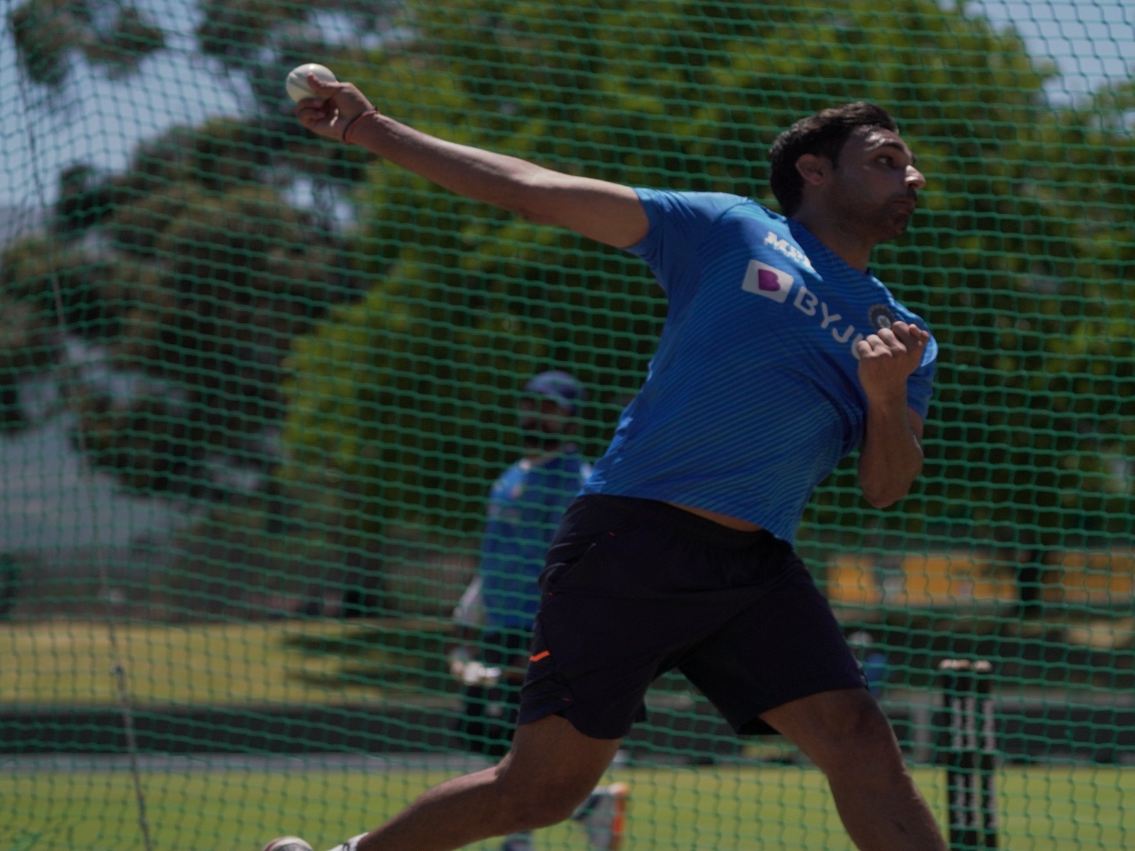 INDvsSA- भारत के शर्मनाक हार के बाद सुनील गावस्कर ने कहा भुवनेश्वर कुमार को बाहर कर इस खिलाड़ी को दी जाये टीम इंडिया में जगह 22