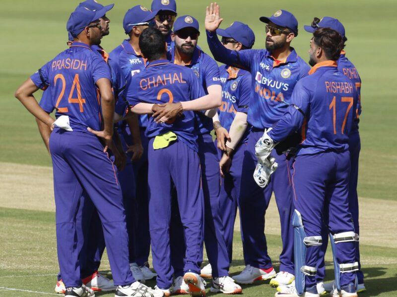 IND vs WI: स्पिनरों के आगे वेस्टइंडीज टीम 176 रन पर धराशाई, चहल-सुंदर की घातक गेंदबाजी 8