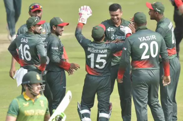 SAvsBAN- बांग्लादेश ने दक्षिण अफ्रीका को हराकर रचा इतिहास, आईसीसी मेंस वर्ल्ड कप सुपर लीग में भी बनायी मजबूत स्थिति 1