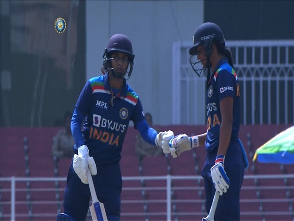 WWC 2022- भारतीय महिला टीम ने ऑस्ट्रेलिया के सामने खड़ा किया 278 रन का लक्ष्य, इन तीन बल्लेबाजों के अर्धशतक 2