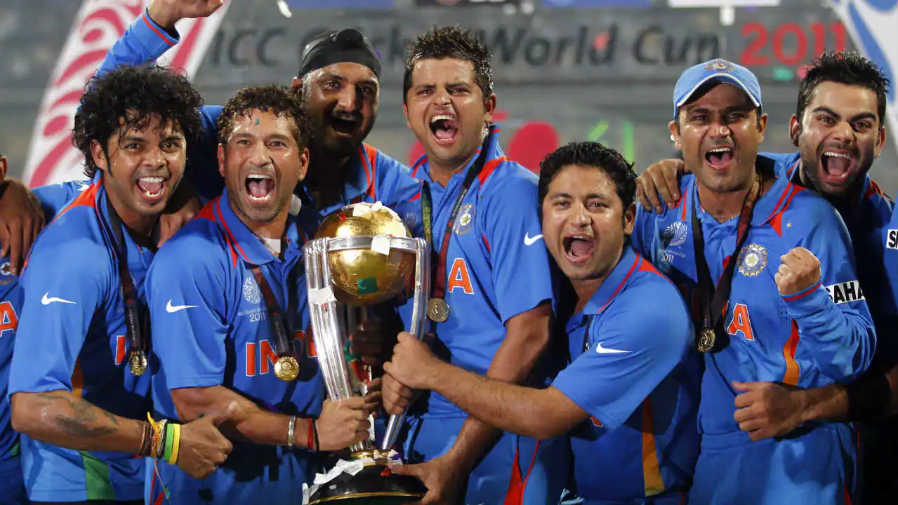 2011 विश्व कप जीताने का श्रेय महेन्द्र सिंह धोनी को देने पर भड़के हरभजन सिंह, कहा 'बाकी लस्सी पीने गए थे क्या' 3
