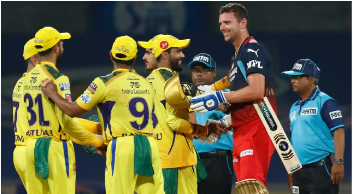 IPL 2022- रॉयल चैलेंजर्स बैंगलोर को चेन्नई सुपर किंग्स के हाथों इन 3 कारणों से करना पड़ा हार का सामना 13