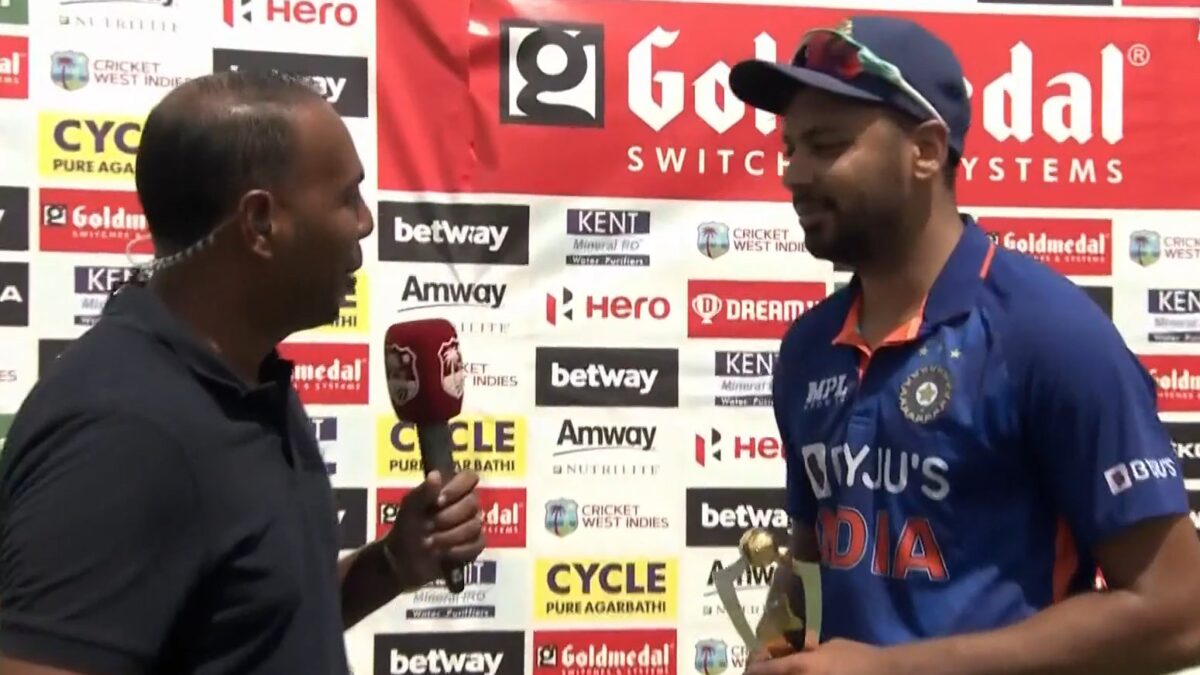 WI vs IND: 'मैं वाकई में बेहद खुश हूं...', आवेश खान ने 'प्लेयर ऑफ द मैच' बनने के बाद जताई खुशी 1
