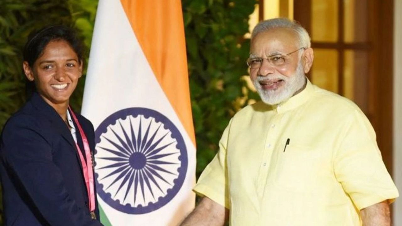प्रधानमंत्री से मिलकर भावुक हुईं भारतीय टीम की कप्तान, पीएम मोदी की तारीफ में कही दिल छूने वाली बात