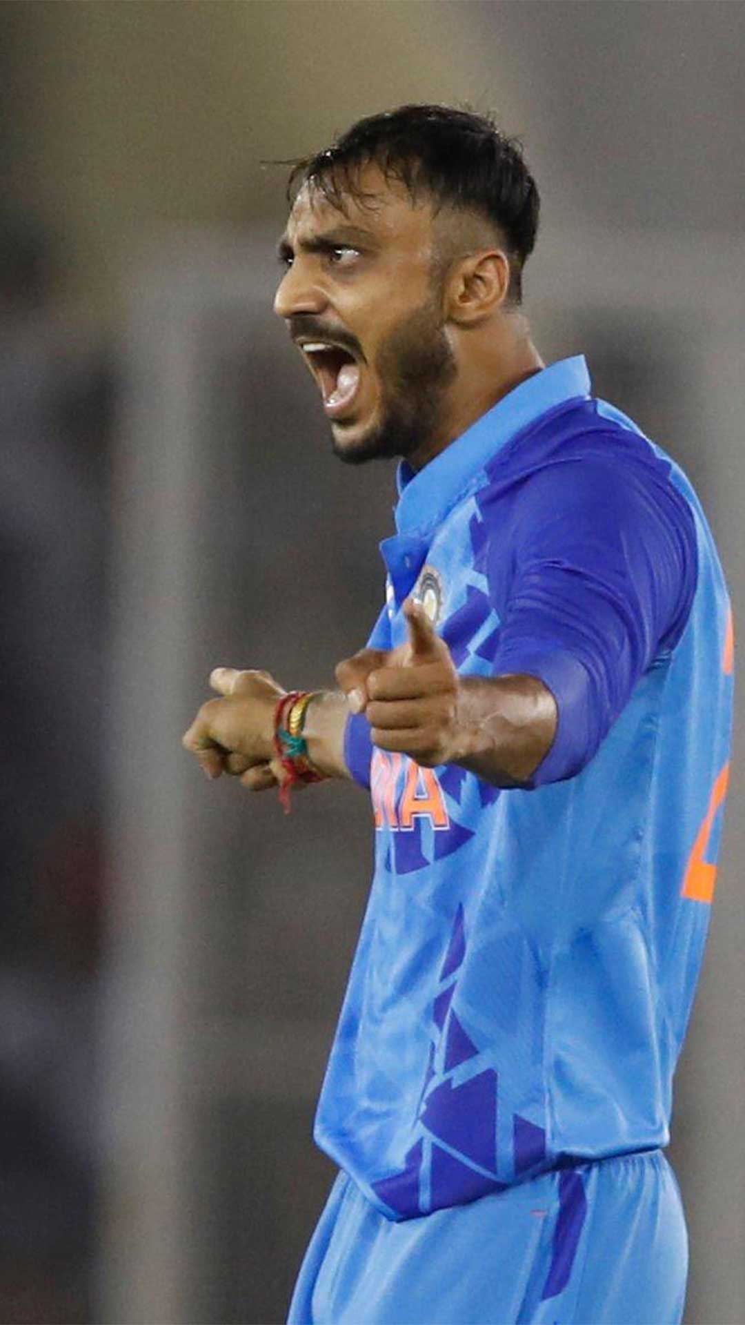 Team India: ऑस्ट्रेलियाई के खिलाफ टी-20 मैच में अक्षर पटेल बने हीरो