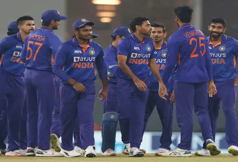 भारतीय टीम का ऑलराउंडर खिलाड़ी हुआ चोटिल, पूरे टूर्नामेंट से हुआ बाहर 2