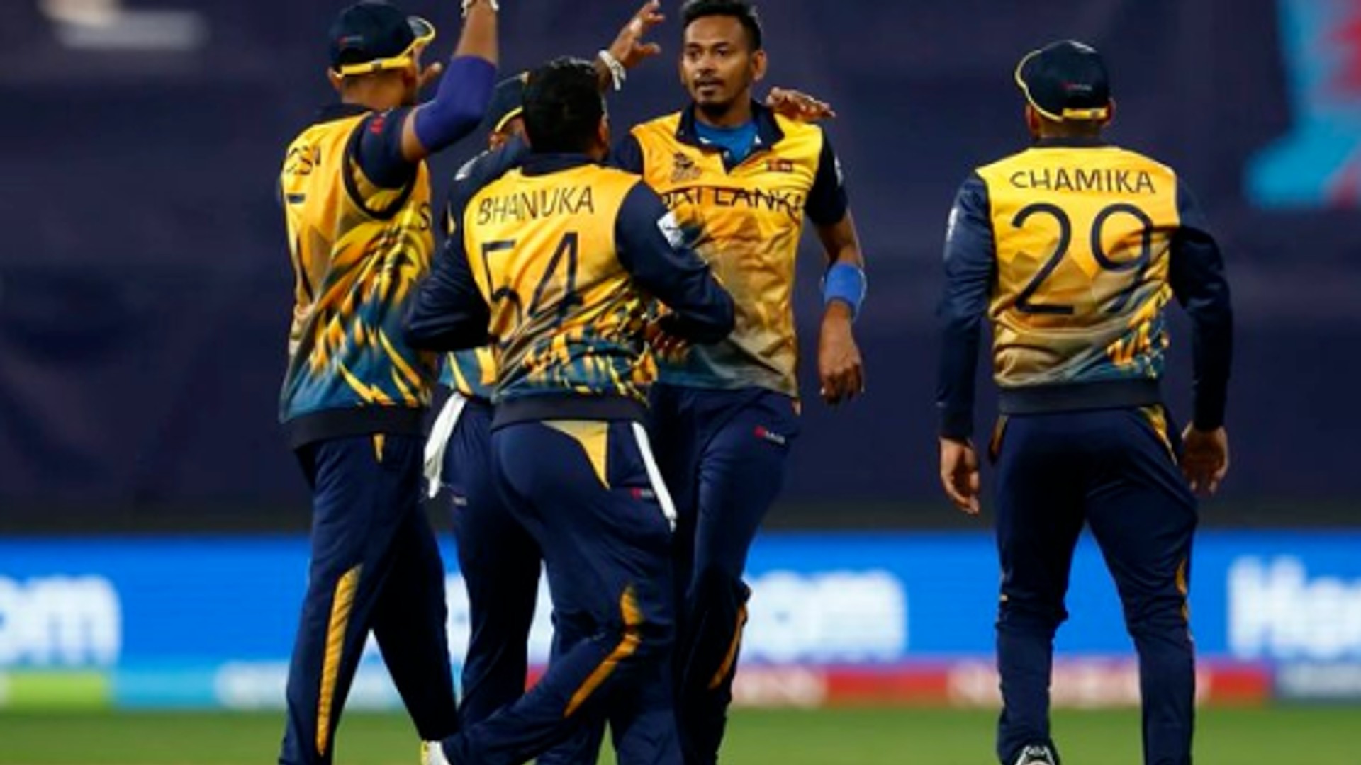ब्रेकिंग न्यूज़: भारत से टी20-वनडे में दो-दो हाथ करने के लिए श्रीलंका टीम का हुआ ऐलान, विराट कोहली का टीममेट बना उपकप्तान 1